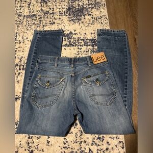 Lee Men’s Jeans in Faded Blue Denim